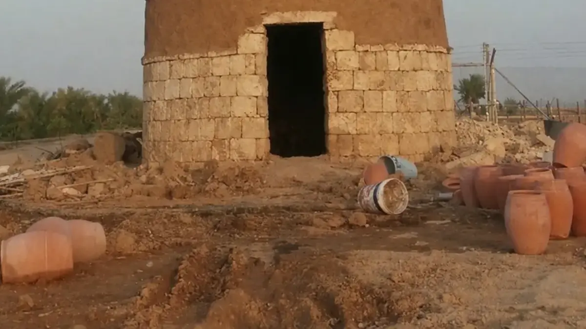 بناء القلاع والحصون التراثية في الحدود الشمالية