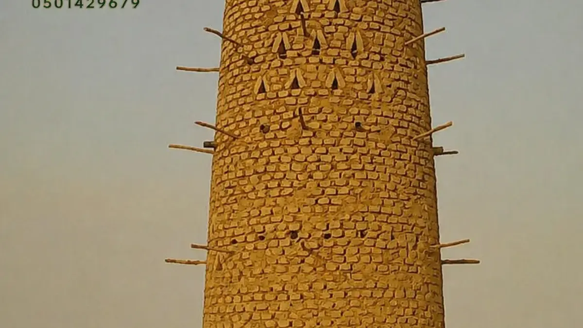بناء بيوت الطين التراثية في حائل